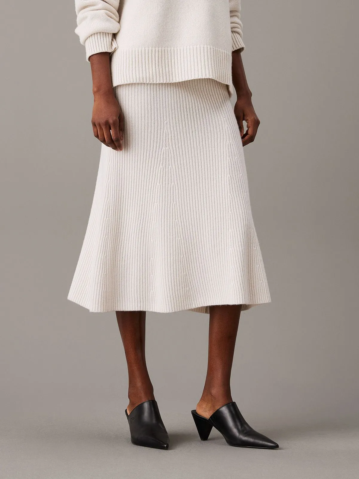 Faldas Recycled Wool